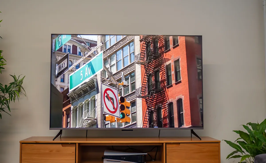 Exploring the Advanced Features of Element 4K Smart TVs